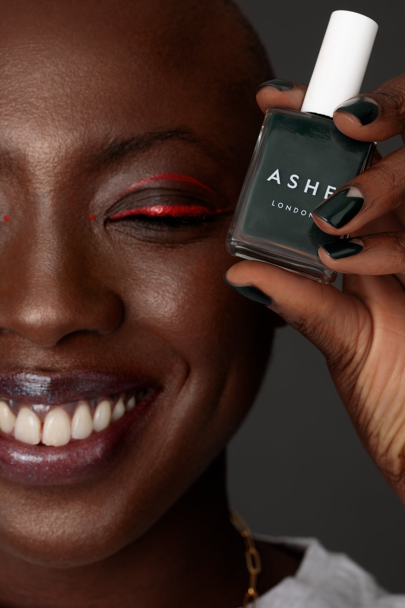 ASHE London Vivien Vegan Nail Varnish