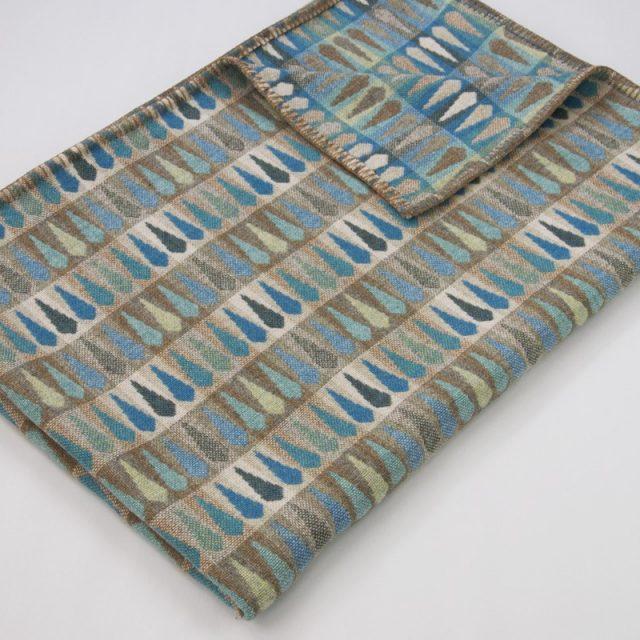 Chalk Woven Merino Lambswool Throw Fern - Radical Living