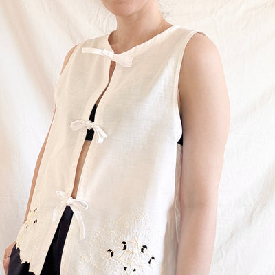 Frea Vintage Reworked Yellow Embroidered White Top - Radical Living