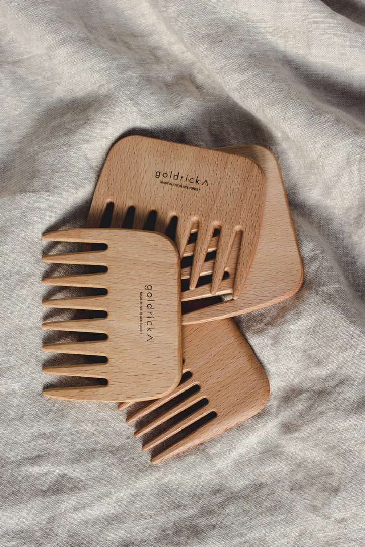 Goldrick Wooden Hair Comb - Radical Living 