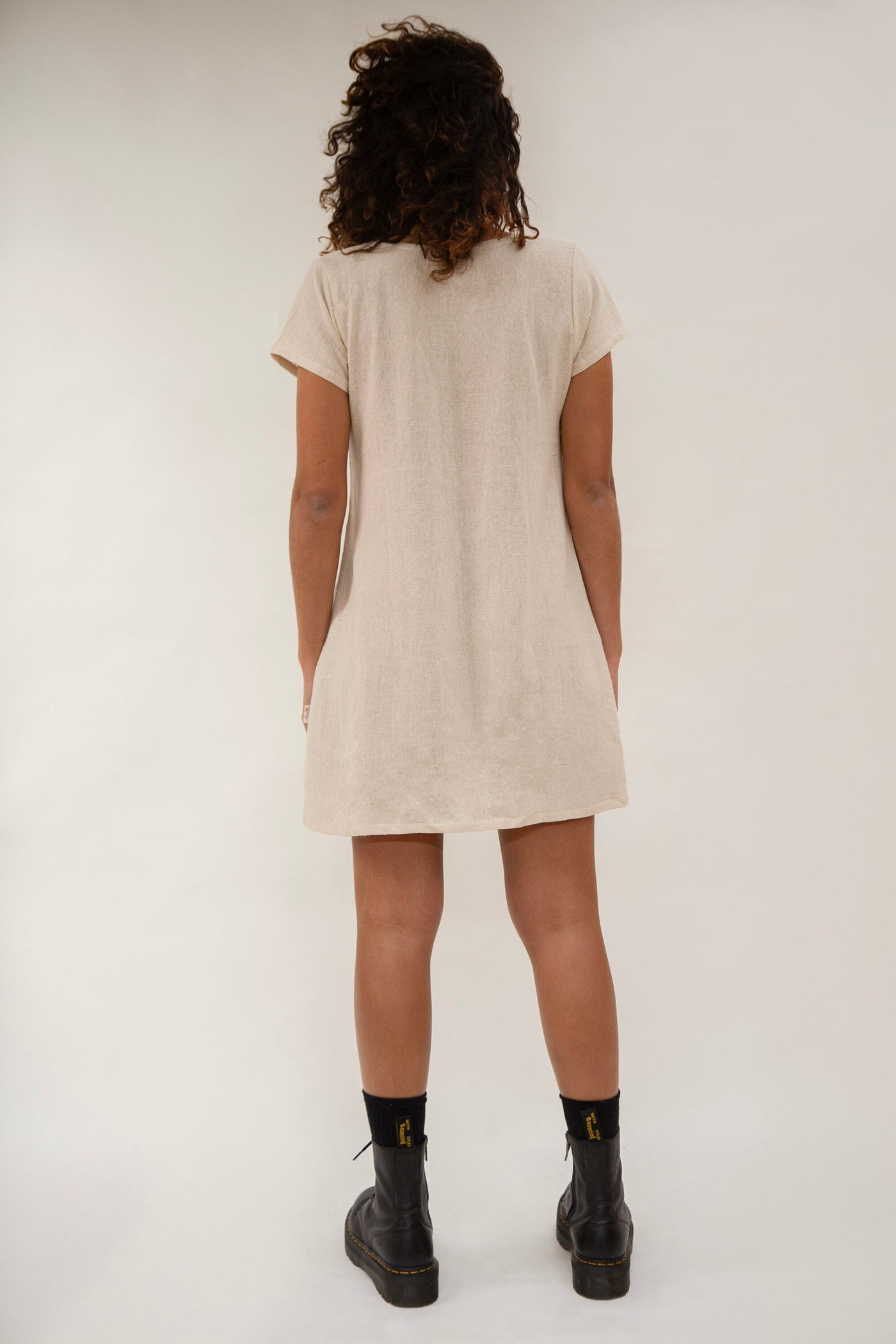 Baana Naturals Linen Button Dress - Radical Giving