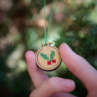 Marvling Bros LTD Make Your Own Christmas Bauble Jolly Holly Cross Stitch Kit