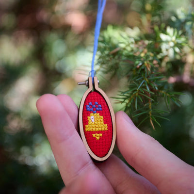 Marvling Bros LTD Make Your Own Christmas Bauble Noel Cross Stitch Kit