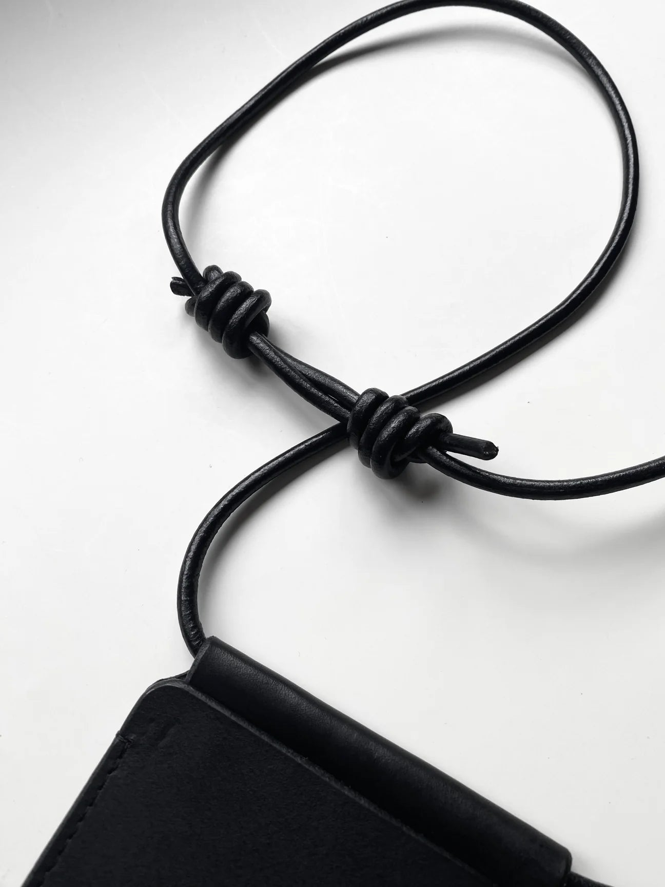 Willow Handmade Leather Phone Carrier