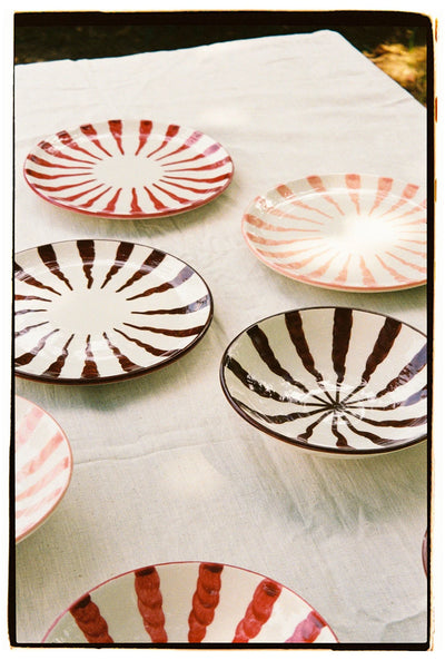 Woven Rosa  Hand-painted Wave Pasta Bowl, Espresso